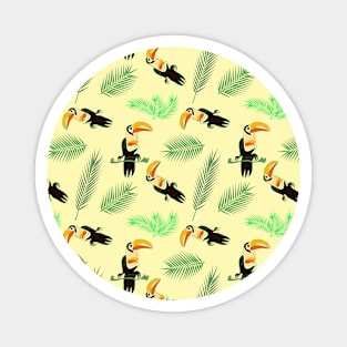 Tropical seamless pattern with toucan bird and palm tree Magnet